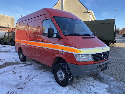 Mercedes Sprinter 314 4x4 VK Cars BVBA Mercedes Sprinter 314 4x4 VK Cars BVBA
